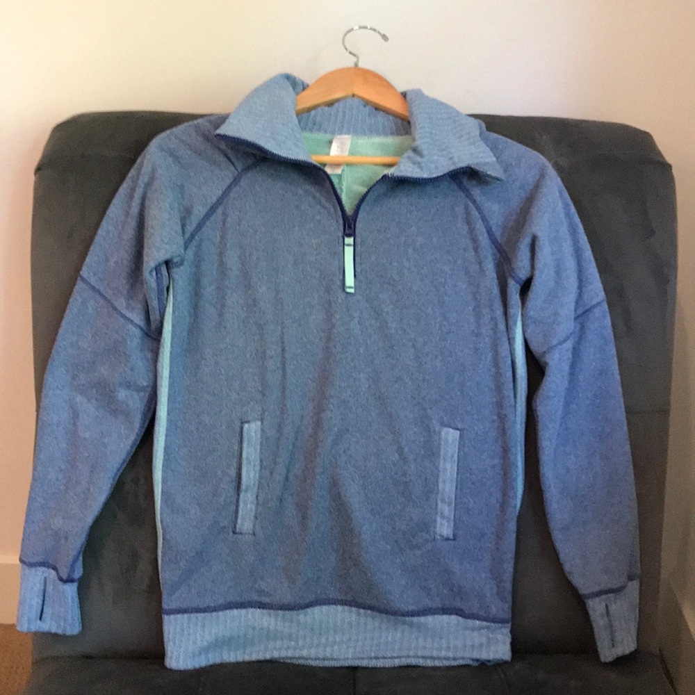 Ivivva sweatshirt